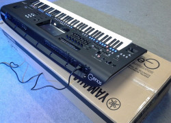Yamaha Genos 76 Key , PSR SX900 ,Korg Pa4X 76 key , Korg PA 1000 